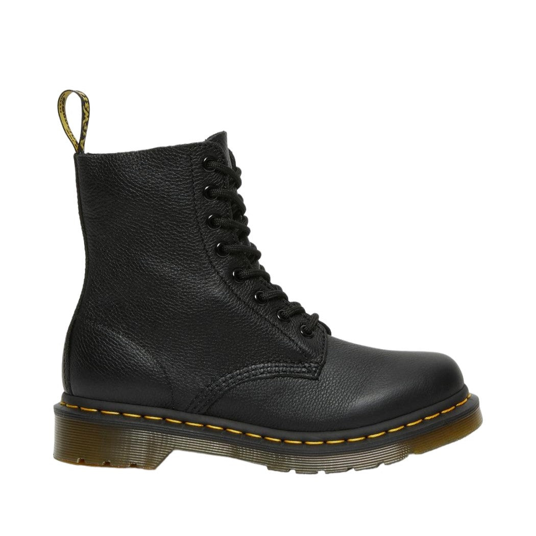 Dr marten 8 on sale eye lace length