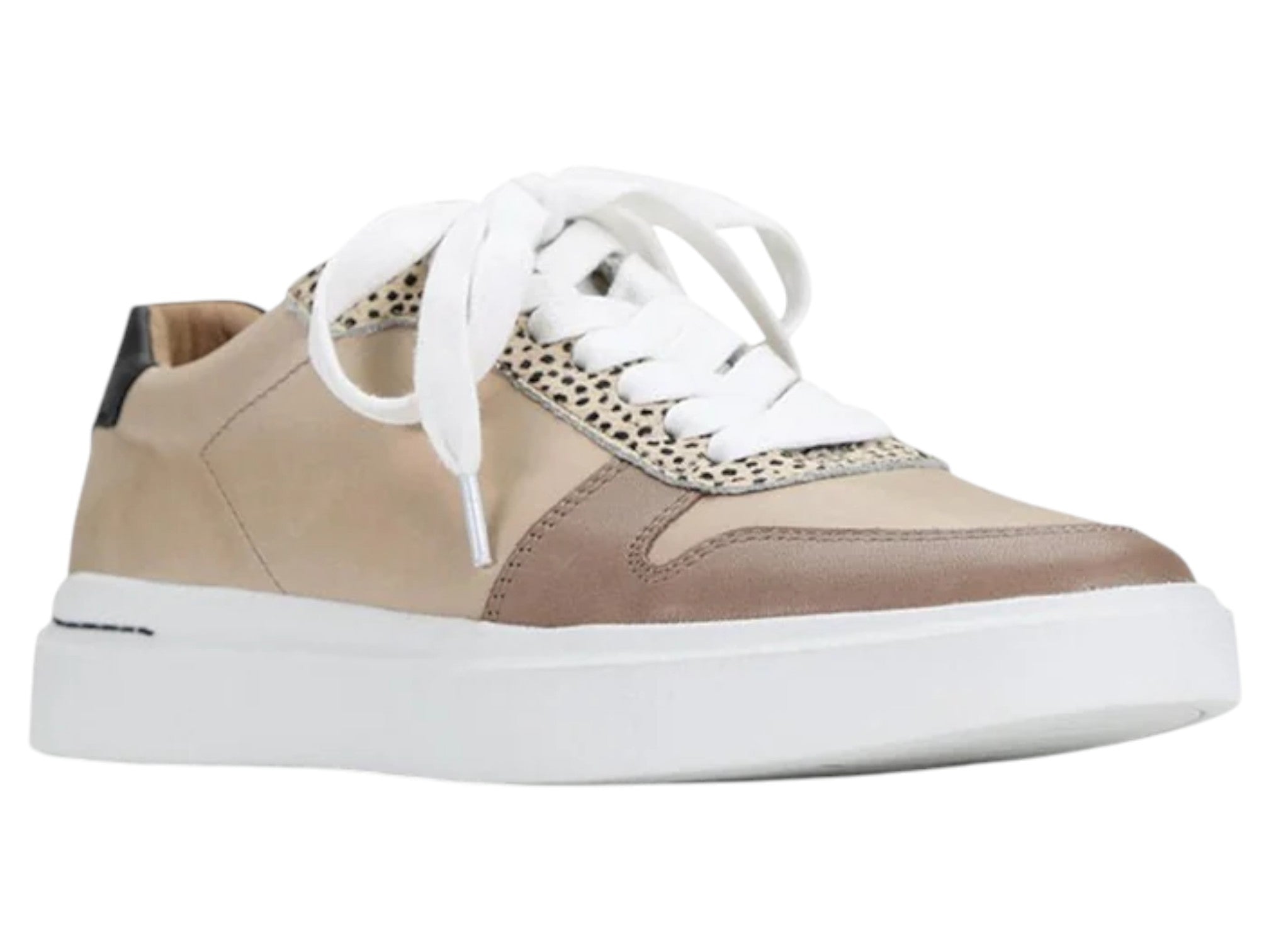 EOS Umina Sneaker - Women's